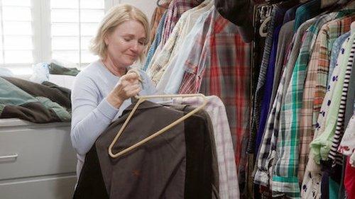 Tidying Up with Marie Kondo Season 1 Episode 4 - Sparking Joy After a Loss