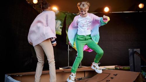 Schloss Einstein Season 25 Episode 13 - Episode 1013