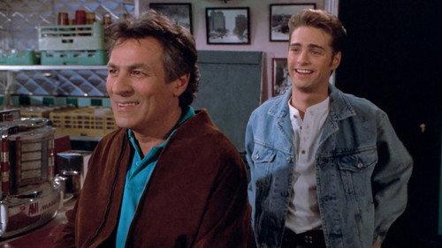 Beverly Hills, 90210 Season 2 Episode 24 - The Pit and the Pendulum