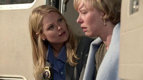 NYPD Blue Season 9 Episode 1 - Lie Like a Rug (1)