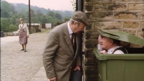 Last of the Summer Wine Season 14 Episode 1 - By The Magnificent Thighs Of Ernie Burniston