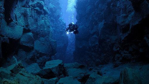 Descending Season 1 Episode 9 - The Smoking Earth