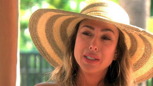The Real Housewives of Orange County Season 11 Episode 13 - Bye, Bye, Beadors