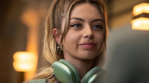 The Boarding School: Las Cumbres Season 3 Episode 1 - Episode 1