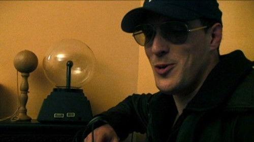 The Visitor from the Future Season 1 Episode 6 - The Police Officer (2)