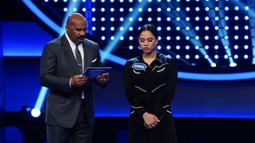 Celebrity Family Feud Season 4 Episode 3 - Steph Curry vs. Chris Paul and Laurie Hernandez vs. Shawn Johnson East