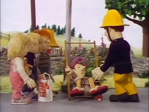 Fireman Sam Season 1 Episode 4 - Flat Tyre