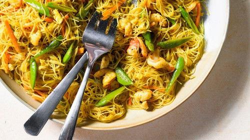 Christopher Kimball's Milk Street Television Season 7 Episode 13 - Quick Noodles