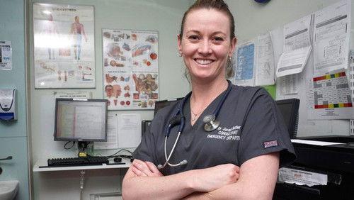 24 Hours in A&E Season 2 Episode 12 - The 'Q' Word