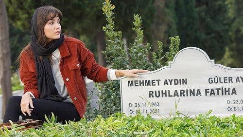 Azize Season 1 Episode 9 - Episode 9