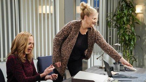 undefined Season 8 Episode 14 - Endorphins and a Toasty Tushy