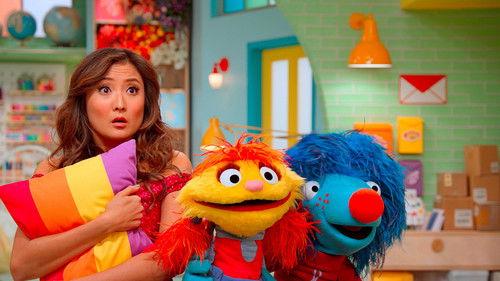 Helpsters Season 1 Episode 3 - Singing Starlett / Heart's Family Photo