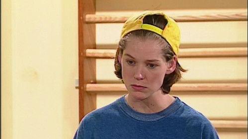 Hélène et les Garçons Season 1 Episode 28 - Un joli coco