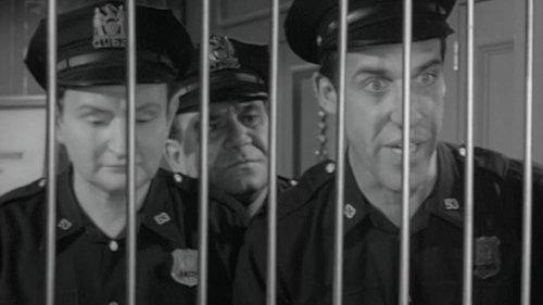 Car 54, Where Are You? Season 2 Episode 13 - 142 Tickets on the Aisle