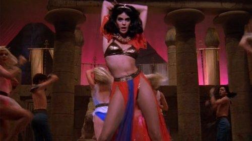 MacGyver Season 4 Episode 9 - Cleo Rocks