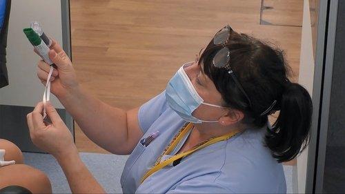 24 Hours in A&E Season 33 Episode 3 - It's My Life