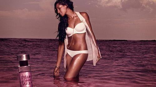 America's Next Top Model Season 19 Episode 11 - The Girl Who Freaks Out On Horseback