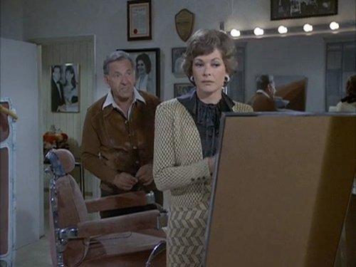 Quincy, M.E. Season 4 Episode 5 - Images