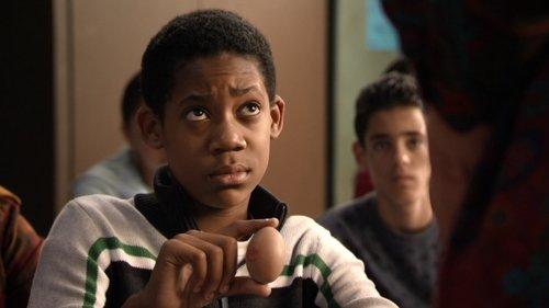 Everybody Hates Chris Season 2 Episode 11 - Everybody Hates Eggs