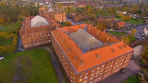 Architectures Season 1 Episode 8 - Family Lodging in Guise