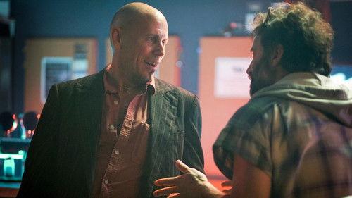 Faits divers Season 3 Episode 1 - Episode 1