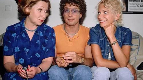 Alles Atze Season 1 Episode 4 - Schlamm drüber!