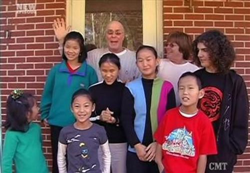 Extreme Makeover: Home Edition Season 6 Episode 21 - The Kadzis Family