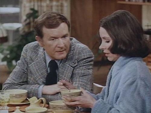 The Bob Newhart Show Season 2 Episode 21 - A Love Story