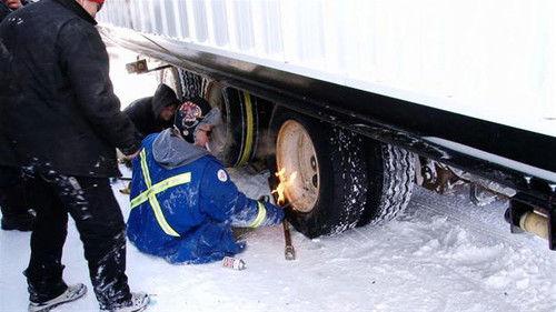 Ice Road Truckers Season 5 Episode 4 - Fire on Ice