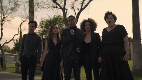 You Season 2 Episode 6 - Farewell, My Bunny