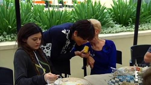 Keeping Up with the Kardashians Season 8 Episode 12 - Kris's Mother-In-Law