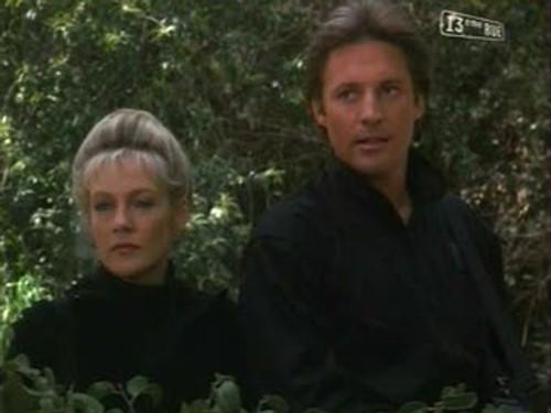 Scarecrow and Mrs. King Season 2 Episode 22 - Murder Between Friends