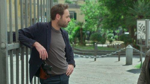 Sara - Woman in the Shadows Season 1 Episode 4 - Episode 4