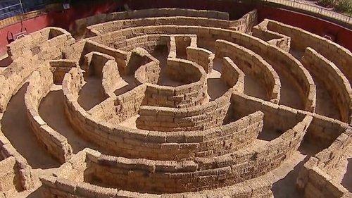 Wie is de Mol? Season 12 Episode 8 - Tim, Anne-Marie, Liesbeth (Tim, Anne-Marie, Liesbeth)