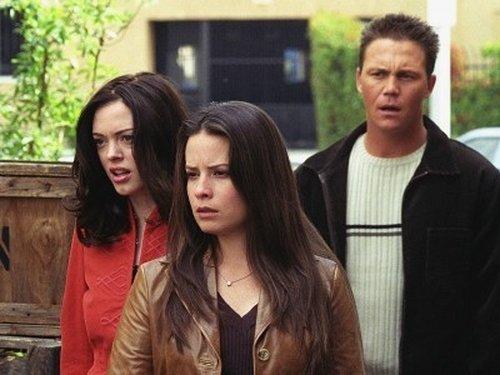 Charmed Season 4 Episode 20 - Long Live the Queen