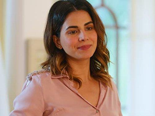 Four More Shots Please! Season 2 Episode 2 - Love Is A 4-Letter Word.F@#k Lust Hate Loss Fate