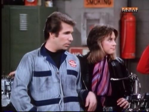 Happy Days Season 5 Episode 18 - Richie Almost Dies