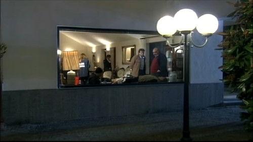 The squad Season 7 Episode 22 - A triple game