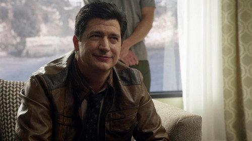 Veronica Mars Season 4 Episode 4 - Heads You Lose