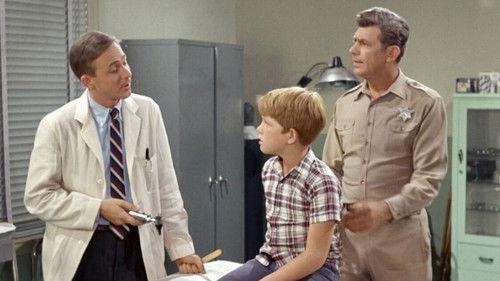 The Andy Griffith Show Season 7 Episode 15 - A New Doctor in Town