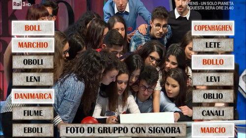Per un pugno di libri Season 22 Episode 10 - Foto di gruppo con signora (di Heinrich Böll)