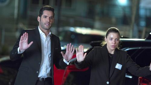 Lucifer Season 2 Episode 15 - Deceptive Little Parasite
