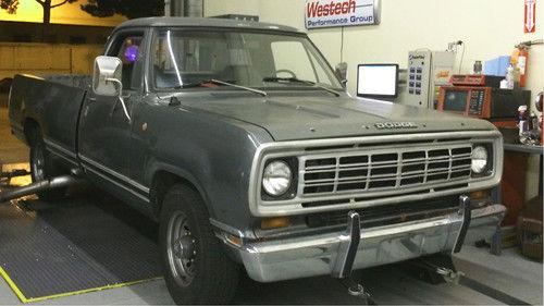 Hot Rod Garage Season 3 Episode 2 - Rollsmokey Hits the Streets with Tons of Torque