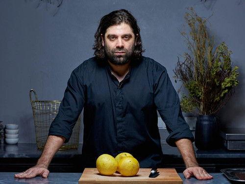 Kitchen Impossible Season 3 Episode 1 - Tim Mälzer vs. Konstantin Filippou