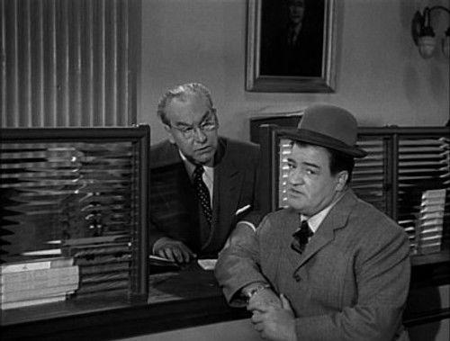 The Abbott and Costello Show Season 2 Episode 19 - Bank Holdup