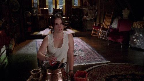 undefined Season 7 Episode 9 - There's Something About Leo