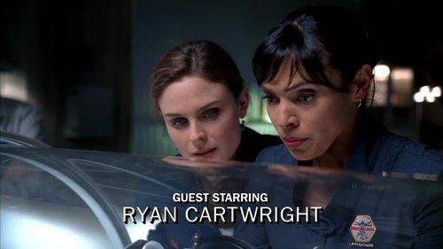 Bones Season 4 Episode 16 - The Bones That Foam