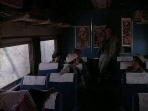 MacGyver Season 1 Episode 19 - Slow Death
