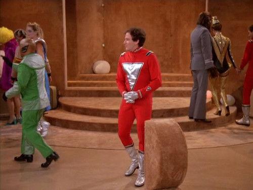 Mork & Mindy Season 4 Episode 3 - The Honeymoon (3)