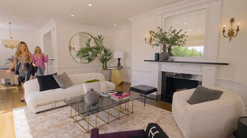 Selling Sunset Season 7 Episode 6 - It's Not the Size of the Listing...